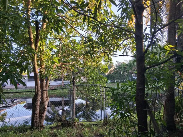 $364,999 | 1349 Seaview, North Lauderdale, FL 33068