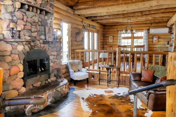 $550,000 | 871 207th Street, Dresser, WI 54009