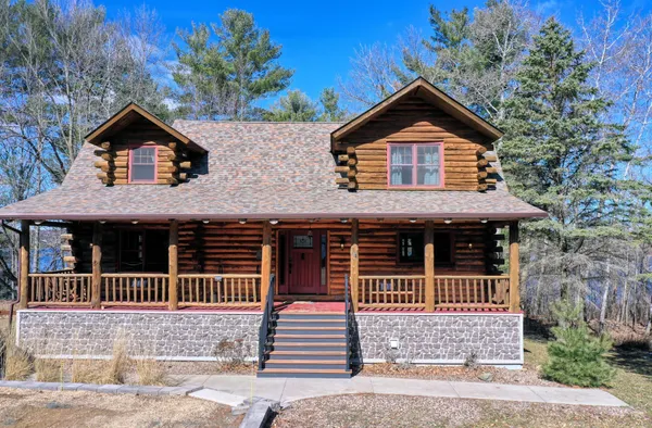 $550,000 | 871 207th Street, Dresser, WI 54009