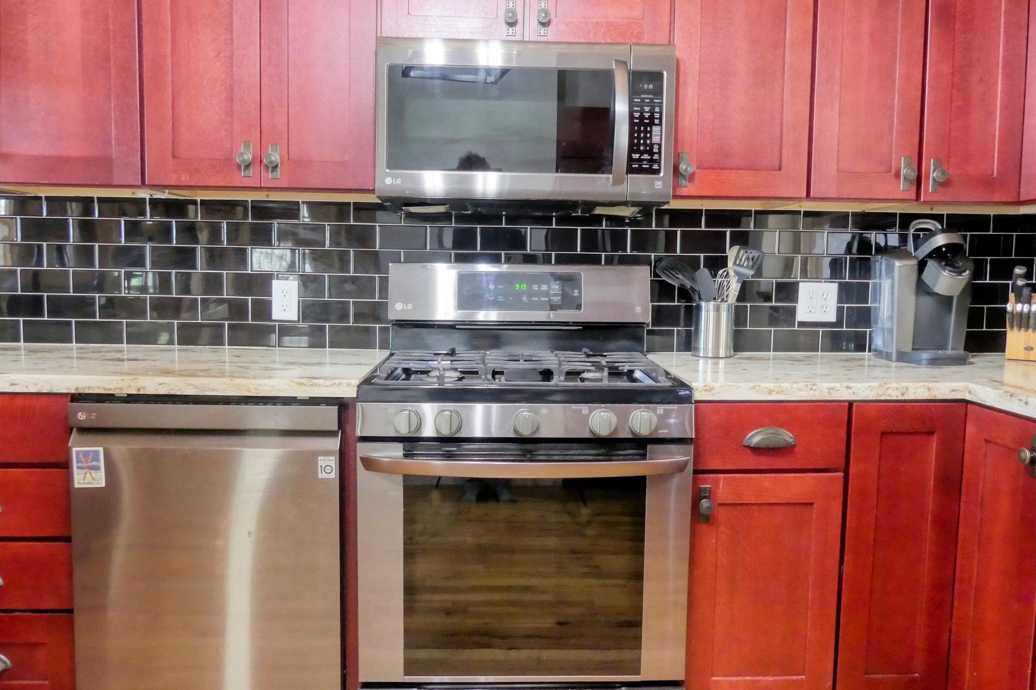 871 207th Street Dresser, WI 54009 - Photo 10 of 34