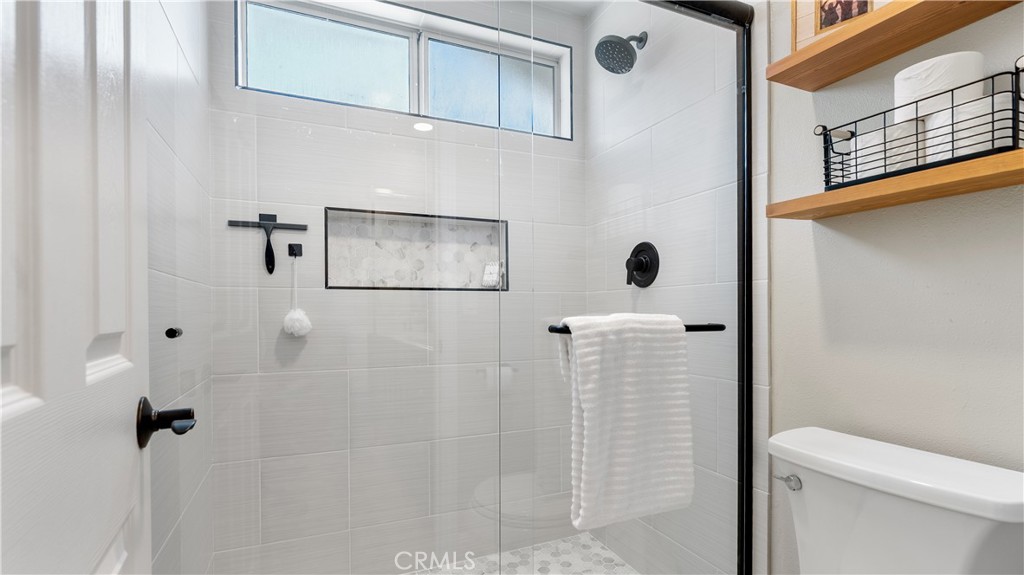 23462 Riversbridge Way Valencia, CA 91354 - Photo 29 of 57