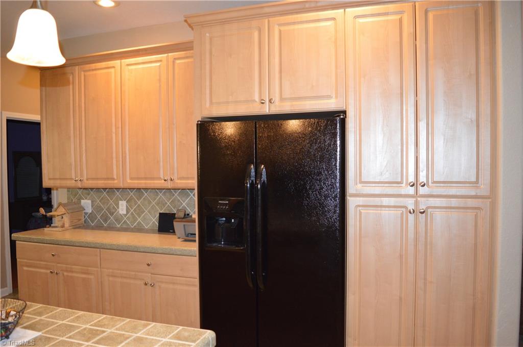 210 Mallard Road Madison, NC 27025 - Photo 10 of 30 Gallery Image 10