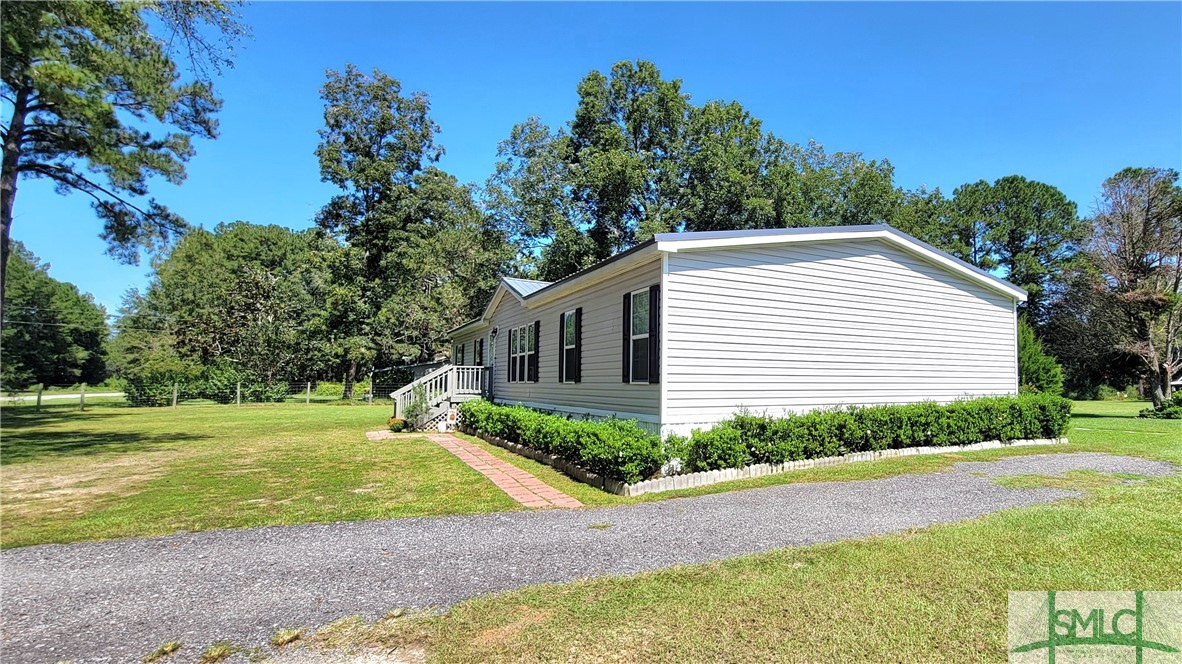 1118 Eldora Road Ellabell, GA 31308 - Photo 12 of 48