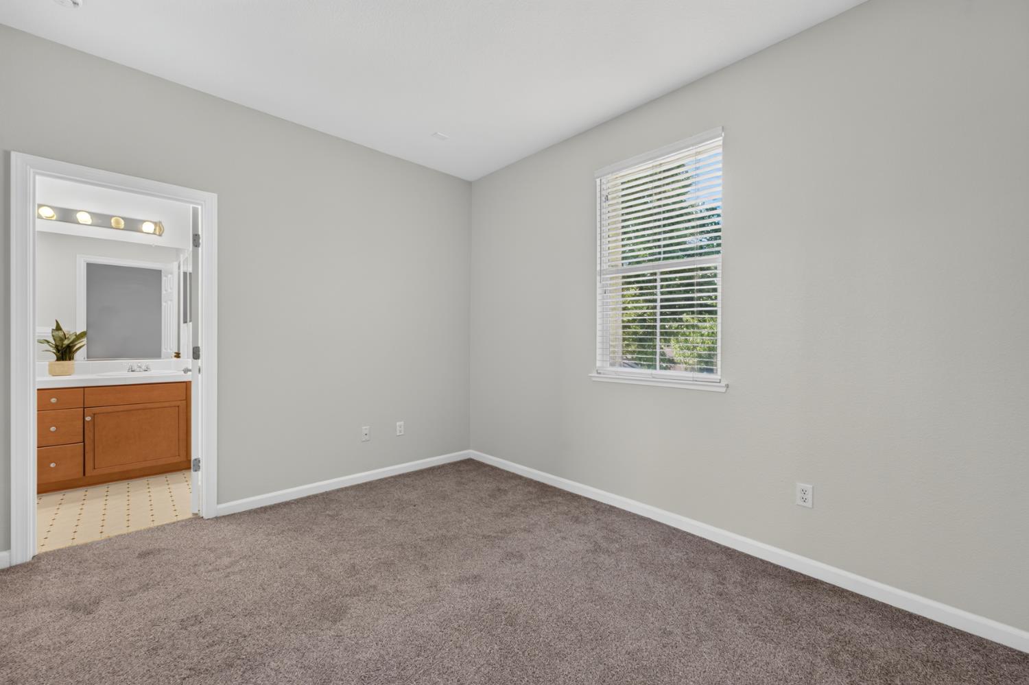 4338 Rimini Way El Dorado Hills, CA 95762 - Photo 22 of 40