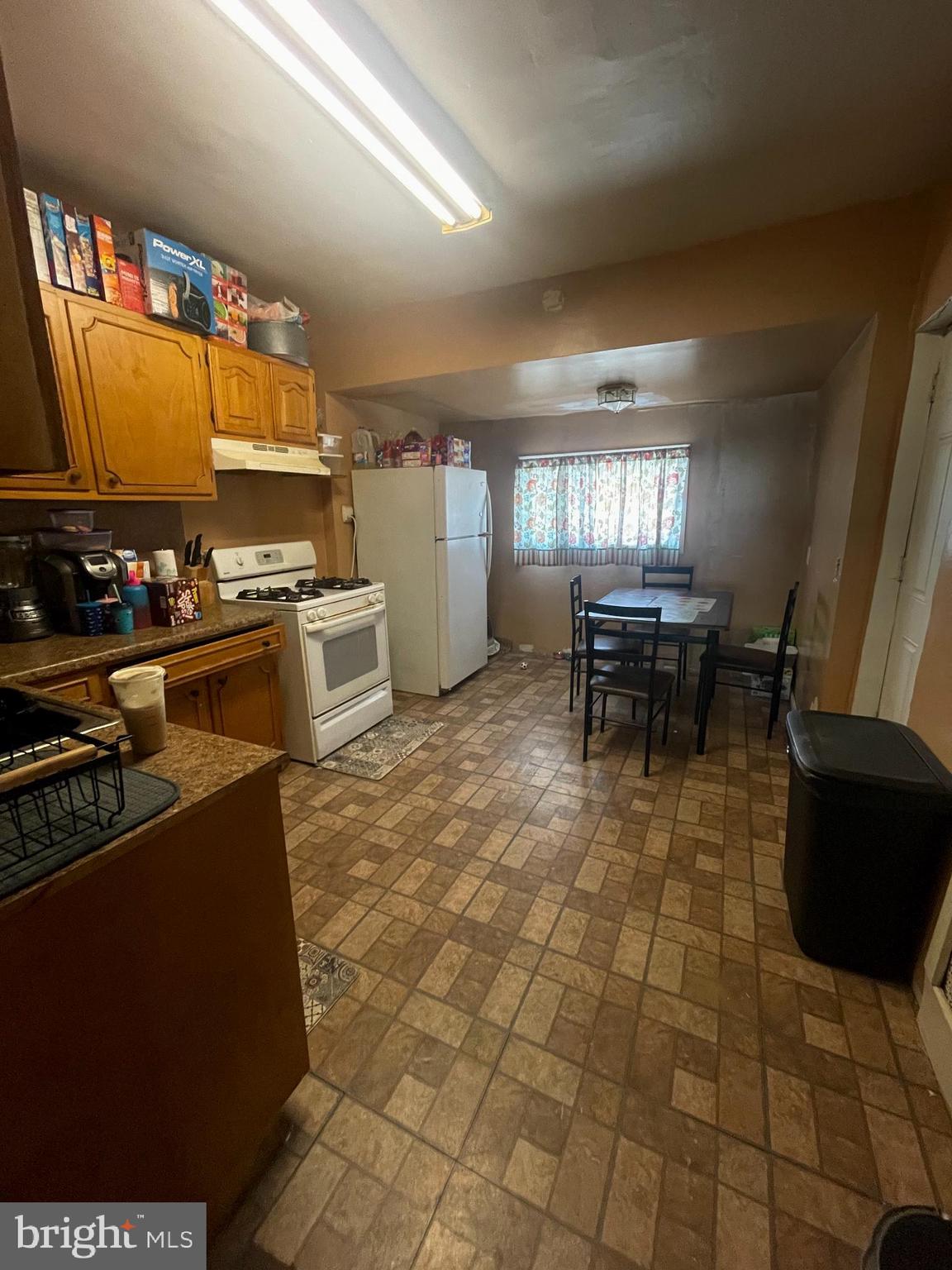 781 Smylie Road Philadelphia, PA 19124 - Photo 3 of 17 Gallery Image 3