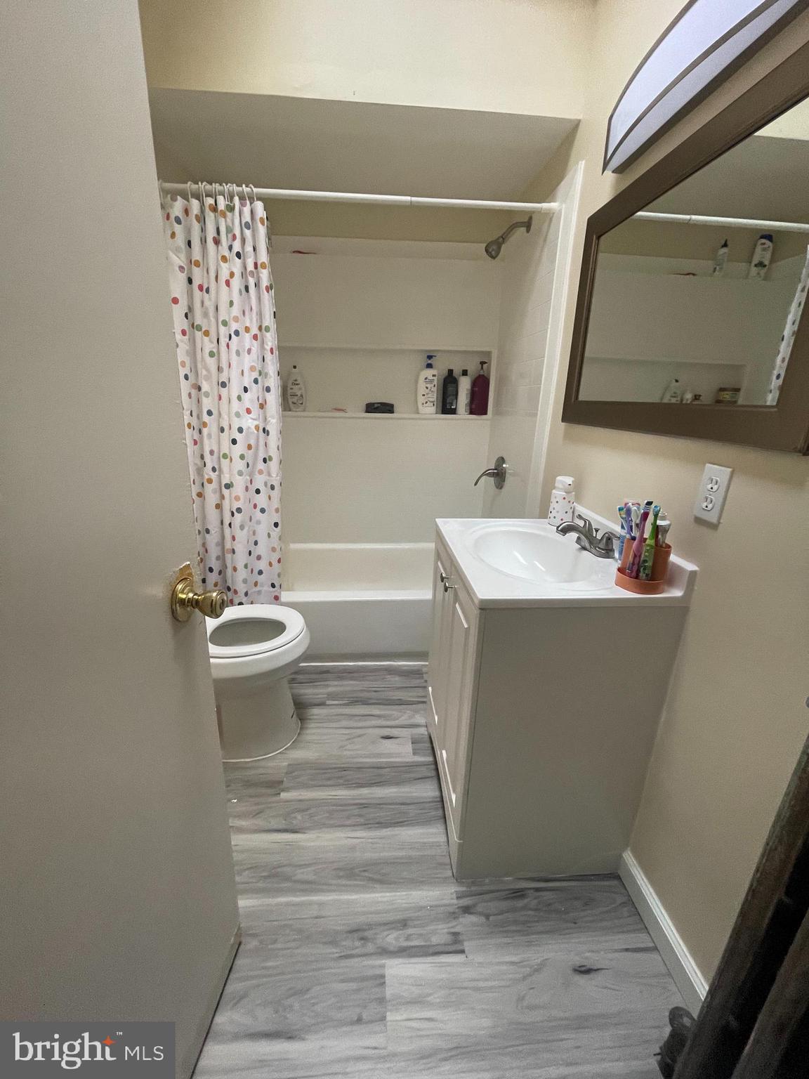 781 Smylie Road Philadelphia, PA 19124 - Photo 5 of 17 Gallery Image 5