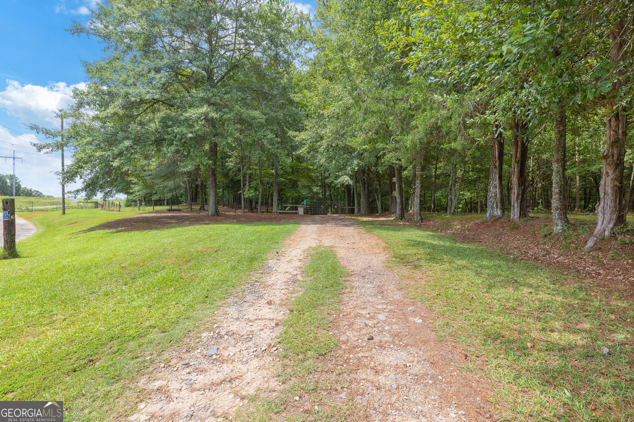 7201 Browns Mill Road Lithonia, GA 30038 - Photo 29 of 29 a view of a park with large trees