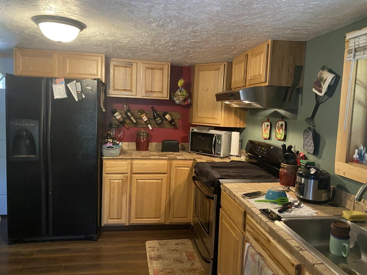 52784 Day Road La Pine, OR 97739 - Photo 13 of 25 Day Kitchen