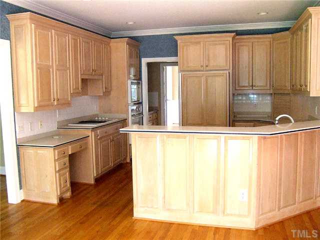 2012 Lacebark Lane Raleigh, NC 27613 - Photo 6 of 16 Kitchen