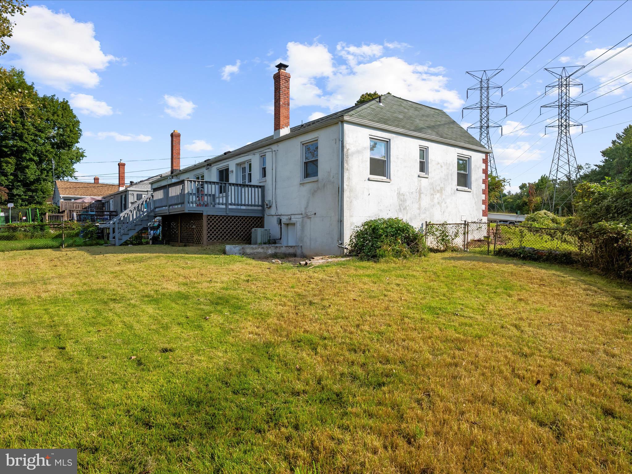 400 Dale Avenue Baltimore, MD 21206 - Photo 24 of 27 a house view with a outdoor space