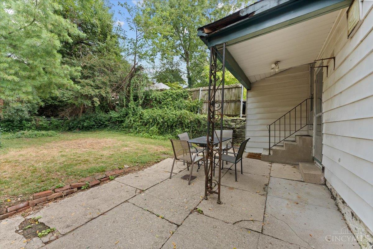 620 Riddle Road Cincinnati, OH 45220 - Photo 36 of 42 Gallery Image 36