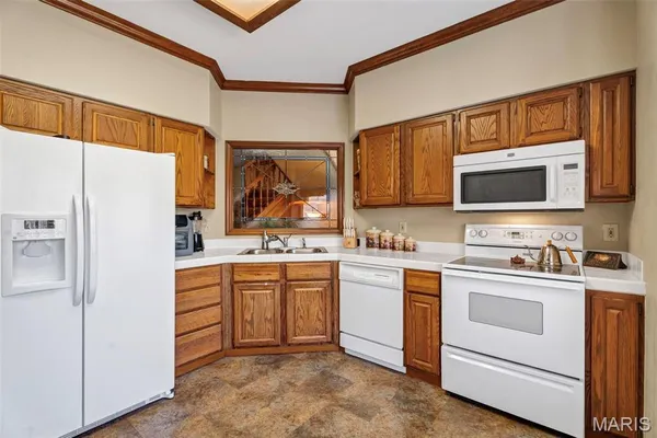 $245,900 | 405 Meramec Way, Unit 10, St. Charles, MO 63303