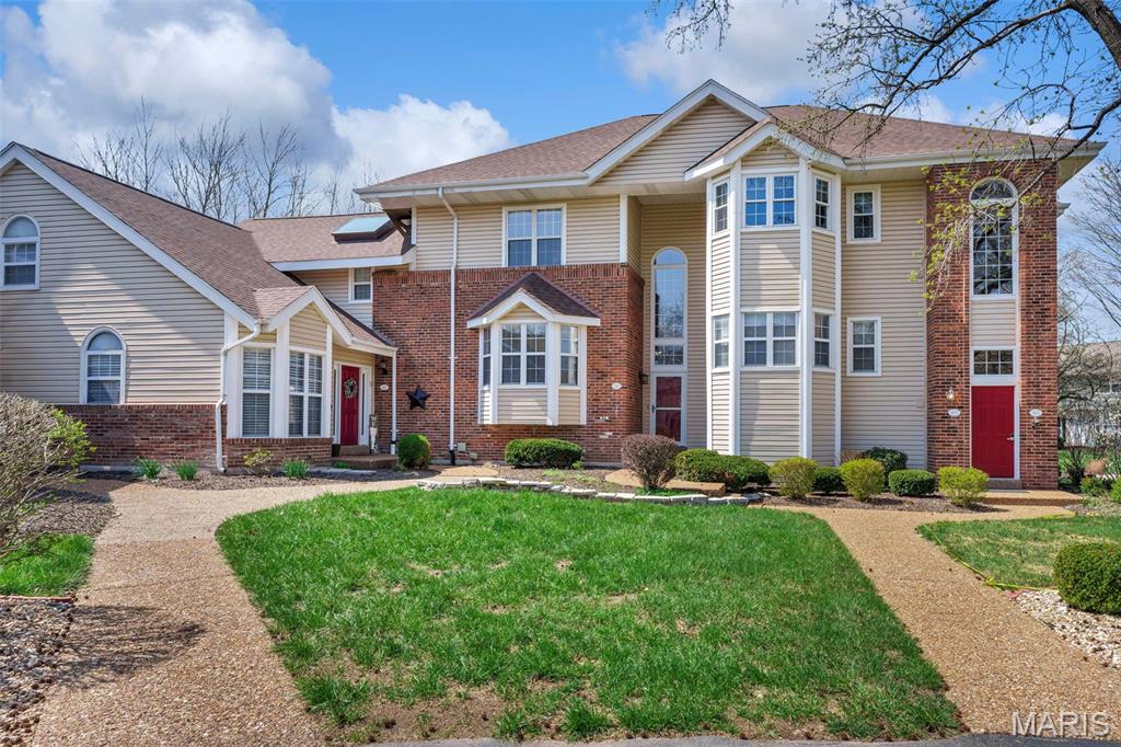 405 Meramec Way, Unit 10 St. Charles, MO 63303 - Photo 2 of 23