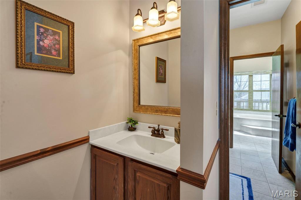 405 Meramec Way, Unit 10 St. Charles, MO 63303 - Photo 22 of 23