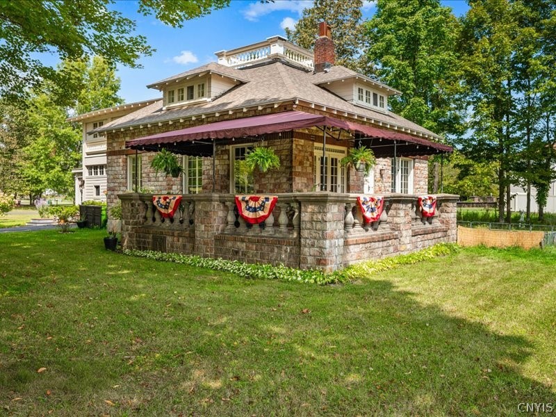 6 Ironwood Road New Hartford, NY 13413 - Photo 37 of 43 My favorite part of this home is the veranda! Surr