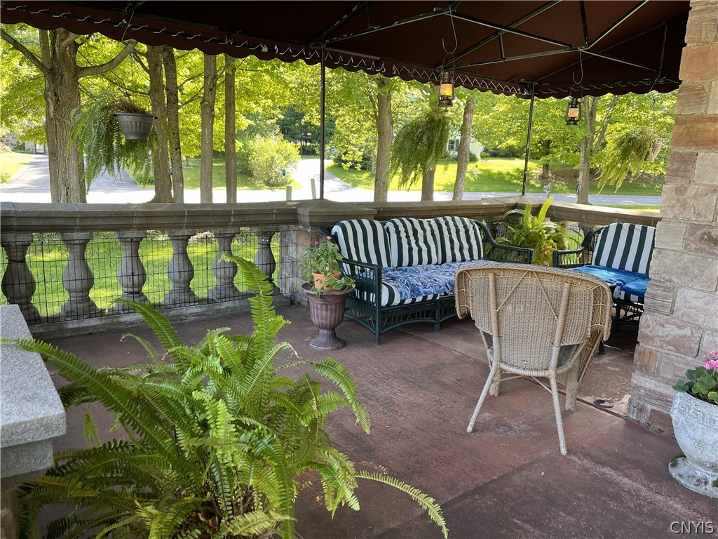 6 Ironwood Road New Hartford, NY 13413 - Photo 8 of 43 The Veranda...enough said!
