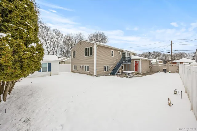 $4,500 | 12 Ross Avenue, Melville, NY 11747