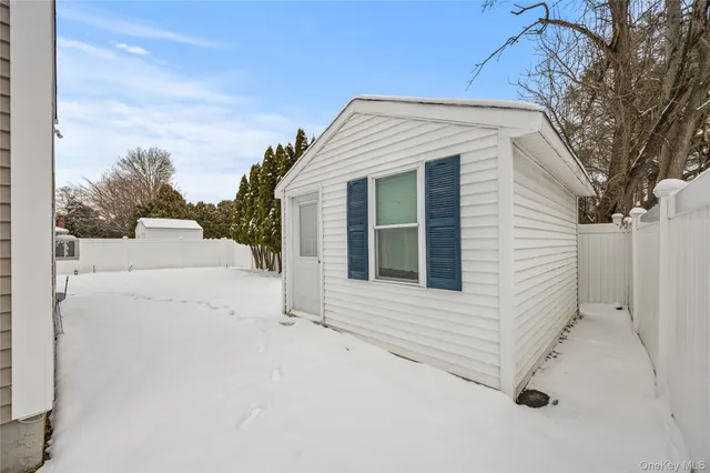 $4,500 | 12 Ross Avenue, Melville, NY 11747