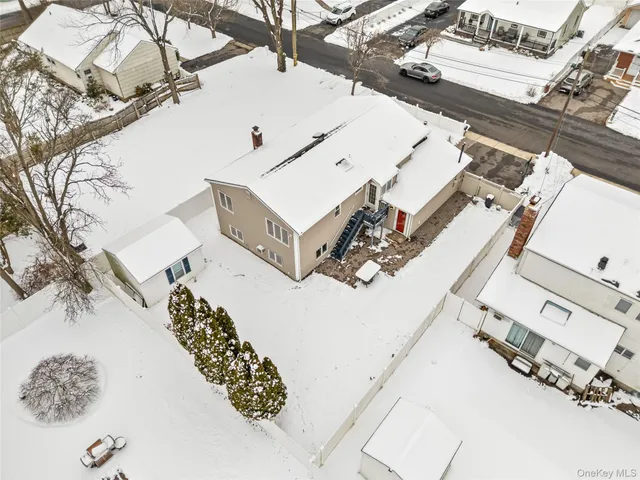 $4,500 | 12 Ross Avenue, Melville, NY 11747