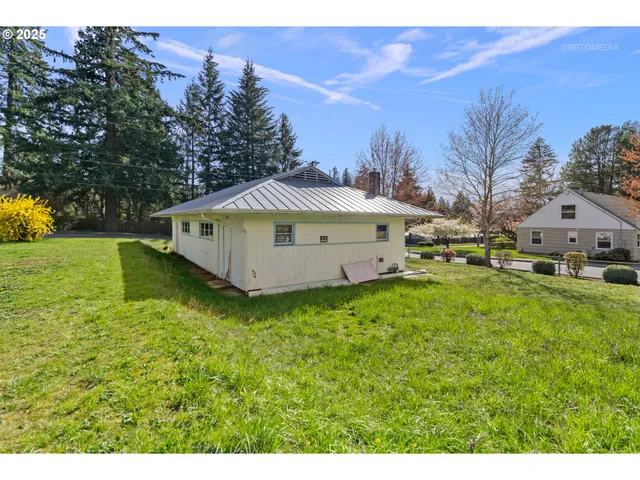 $235,000 | 38091 Sunset Street, Sandy, OR 97055