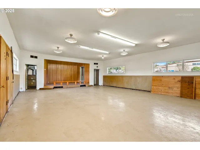 $235,000 | 38091 Sunset Street, Sandy, OR 97055