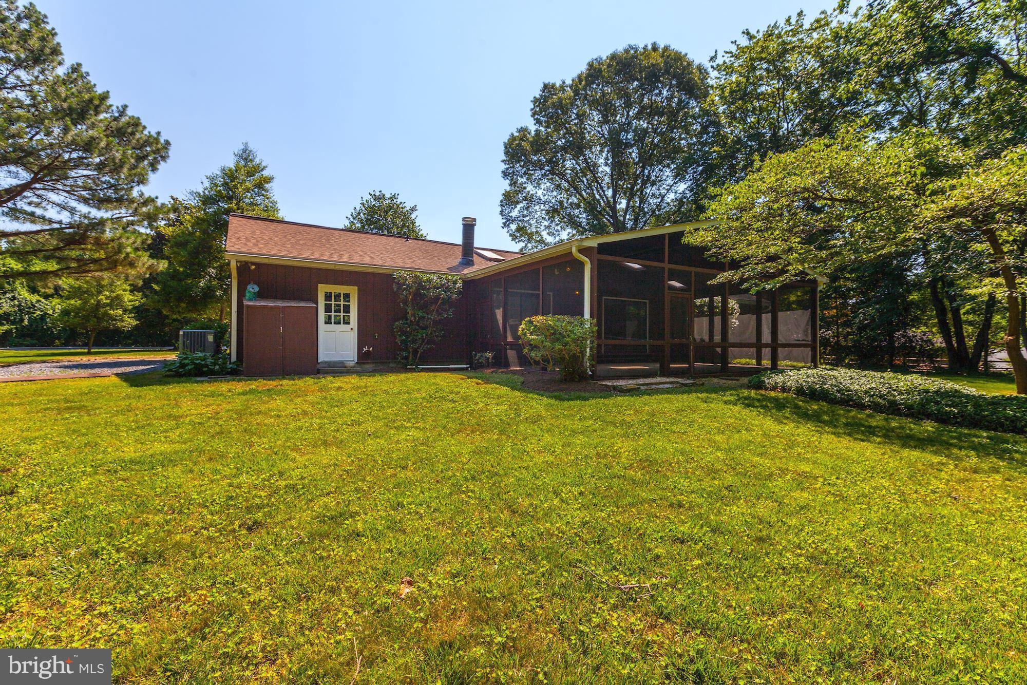 1666 Winchester Road Annapolis, MD 21409 - Photo 25 of 25 Side Yard