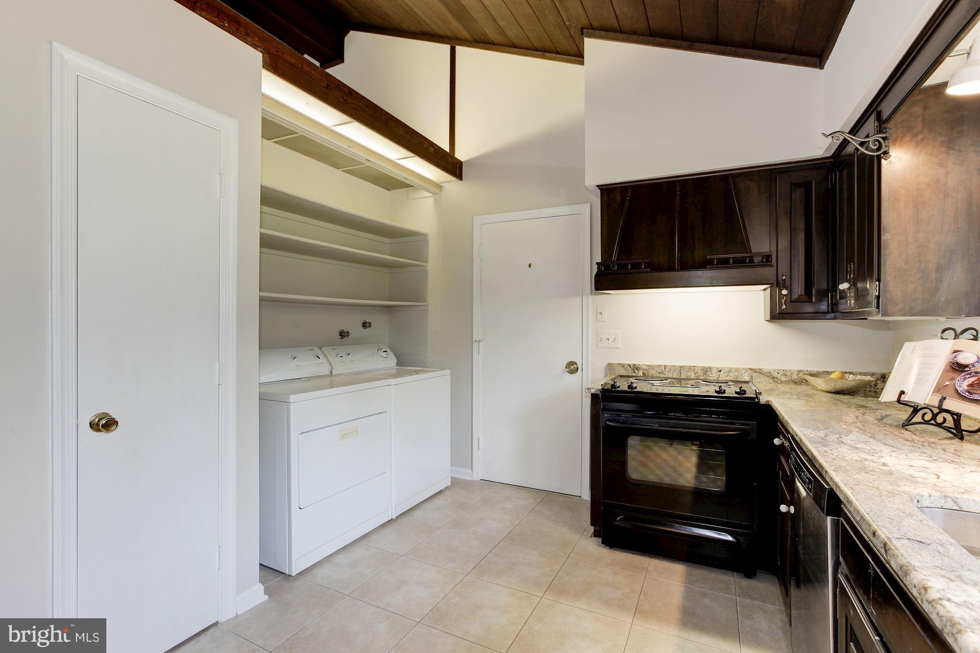 1666 Winchester Road Annapolis, MD 21409 - Photo 9 of 25 Kitchen