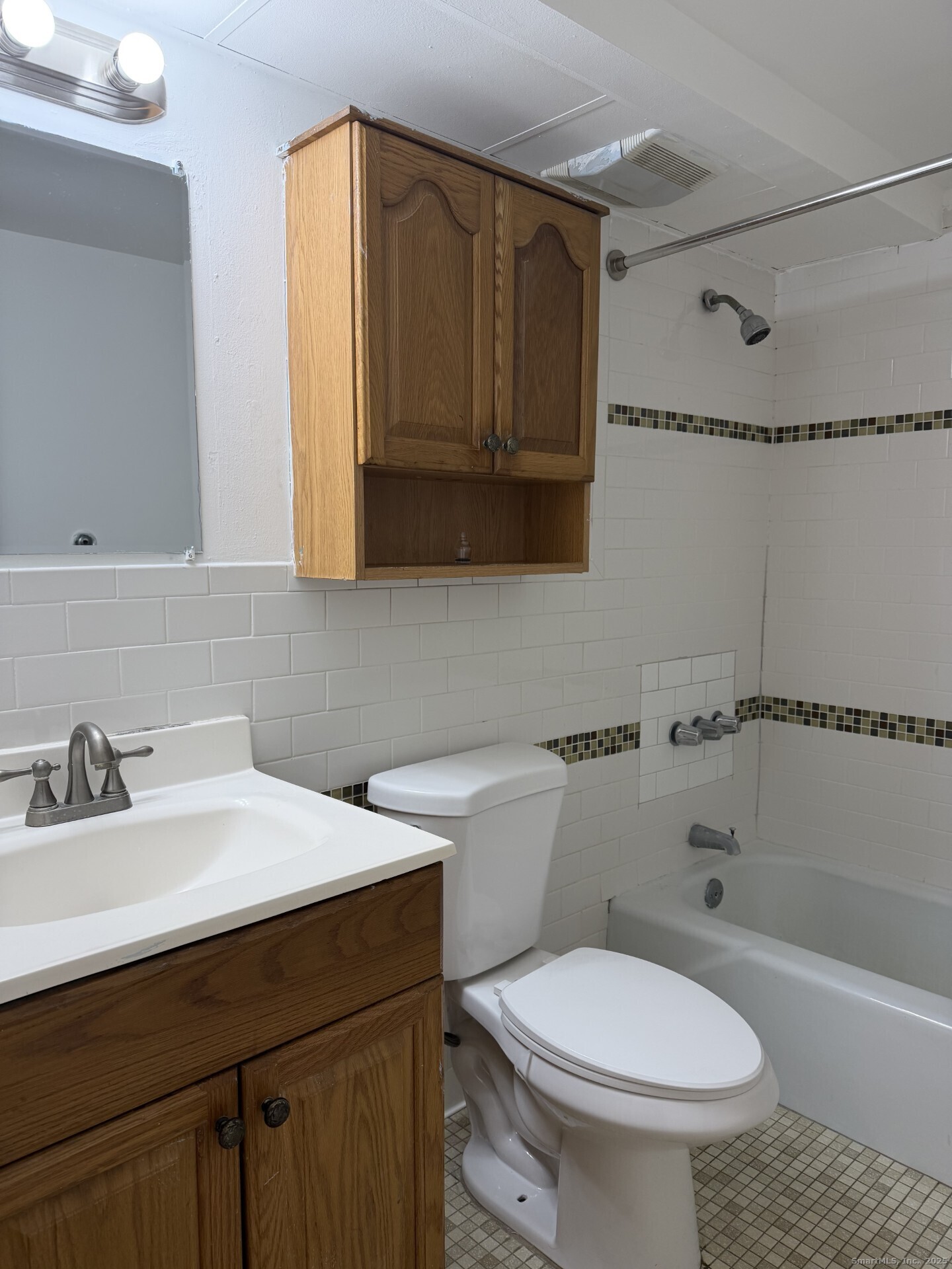 126 Triangle Street, Unit B46 Danbury, CT 06810 - Photo 12 of 14