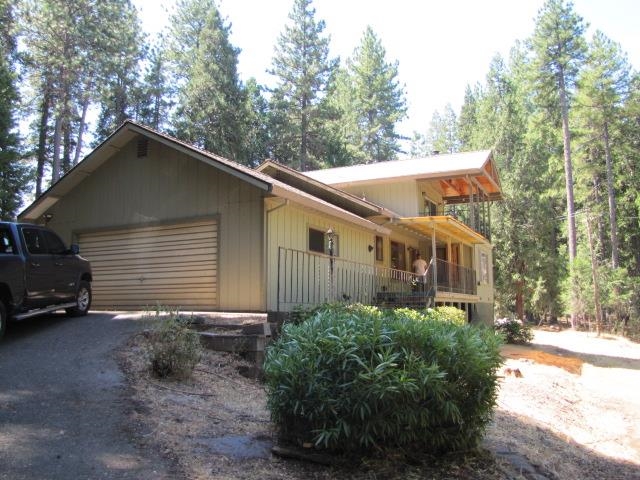 19071 West Allan Volcano, CA 95689 - Photo 26 of 42 View of side of property featuring driveway and a garage