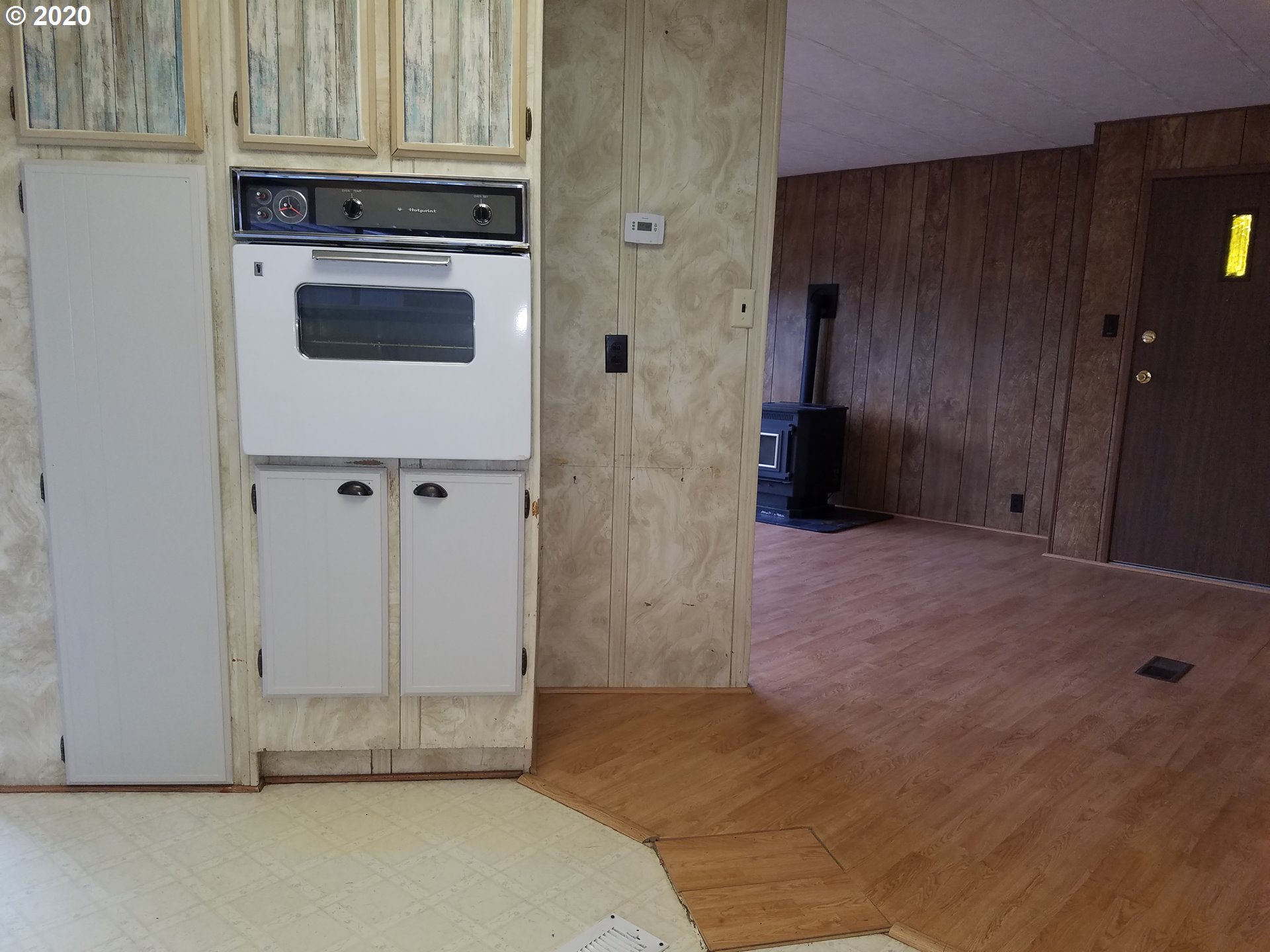 5219 Daisy Street Springfield, OR 97478 - Photo 11 of 25