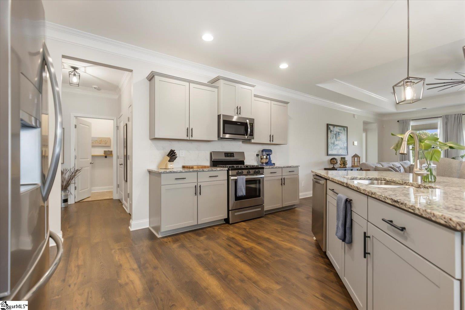 111 Yellow Fox Road Greer, SC 29650 - Photo 5 of 31 Gallery Image 5