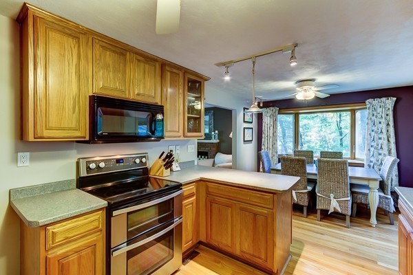 161 Parkerville Road Southborough, MA 01772 - Photo 6 of 20 Gallery Image 6