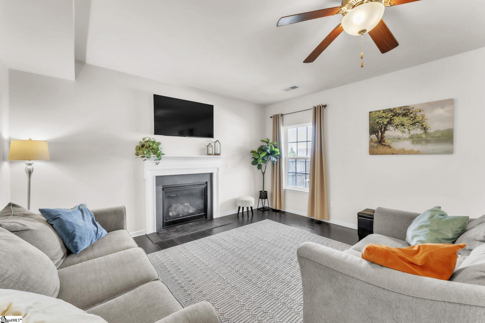 328 Bucklebury Road Greer, SC 29651 - Photo 7 of 39