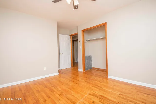 $299,000 | 135 Edgewood Heights Lane, Powell, TN 37849