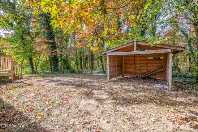 $299,000 | 135 Edgewood Heights Lane, Powell, TN 37849