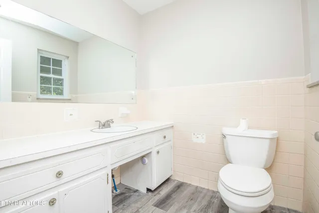 $299,000 | 135 Edgewood Heights Lane, Powell, TN 37849