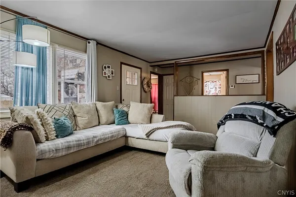 $235,000 | 644 Daytona Street, Deerfield, NY 13502