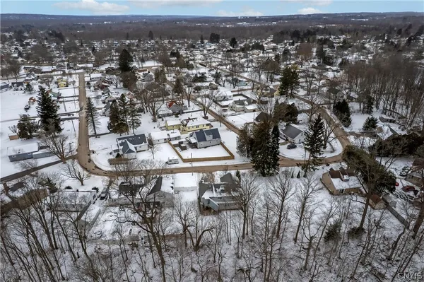 $235,000 | 644 Daytona Street, Deerfield, NY 13502