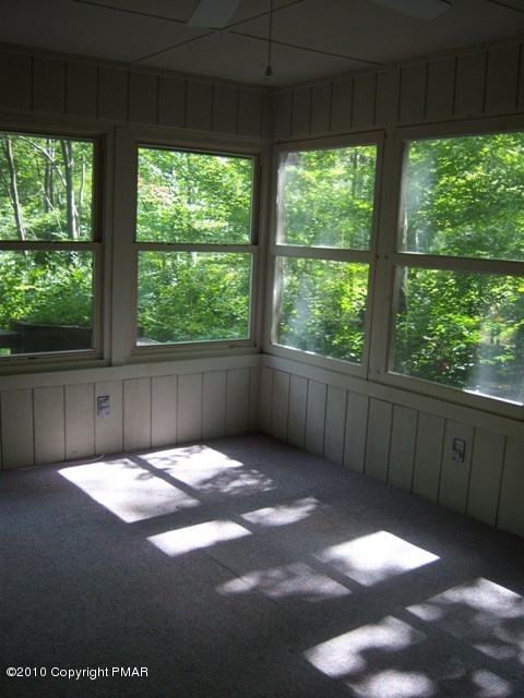 73 Cumberland Road Pocono Pines, PA 18350 - Photo 12 of 13 Sunroom