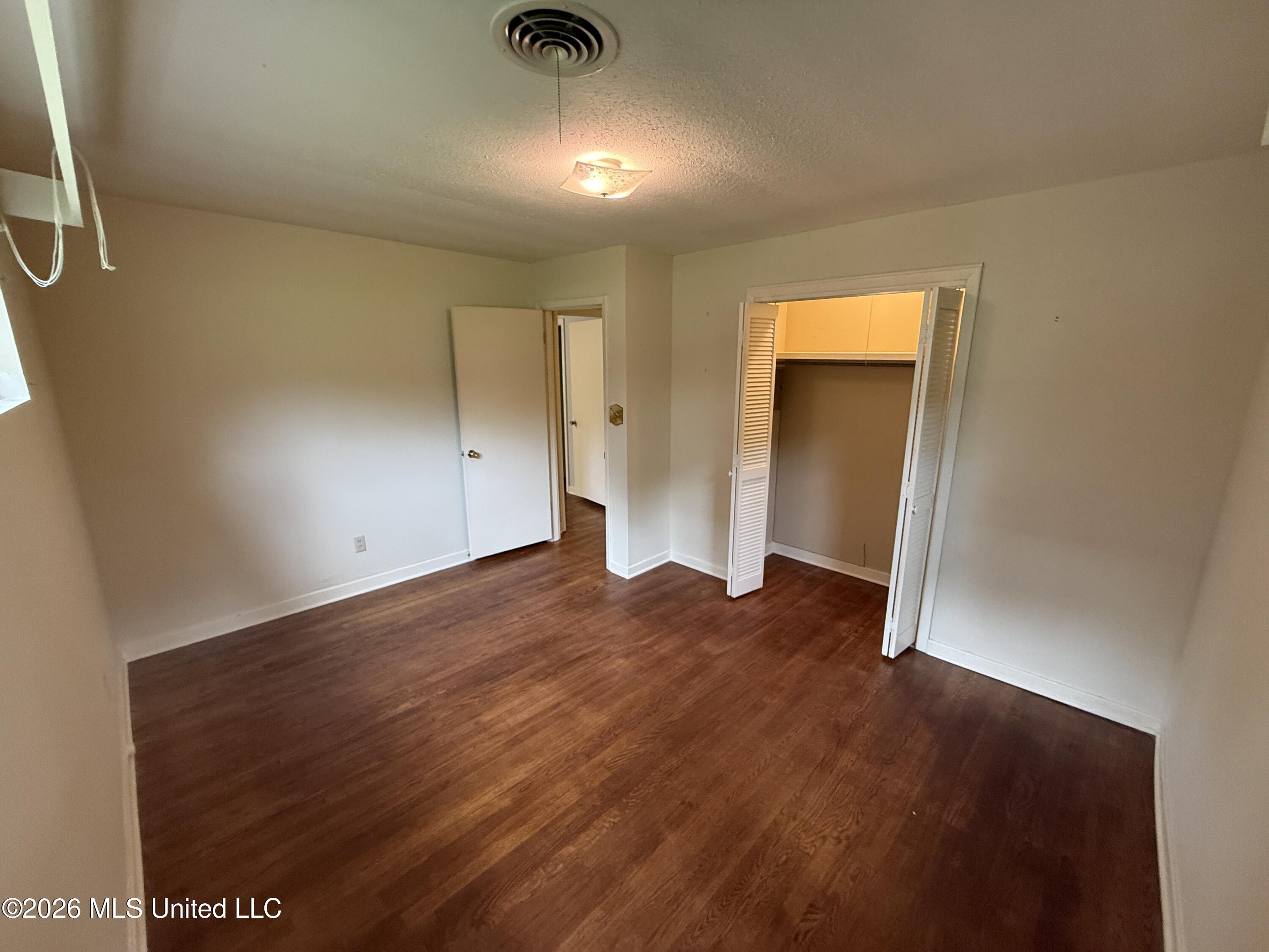 1726 Winchester Street Jackson, MS 39211 - Photo 19 of 39 IMG_8153