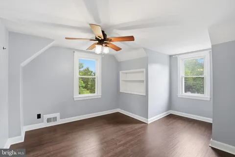 $900,000 | 3322 Holloman Road, Falls Church, VA 22042
