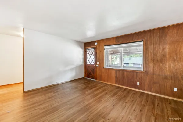 $1,350,000 | 1222 Sierra Boulevard, South Lake Tahoe, CA 96150