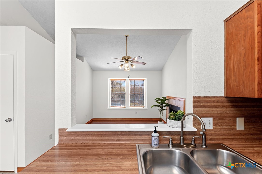 11821 Bittern Hollow, Unit 12 Austin, TX 78758 - Photo 14 of 27