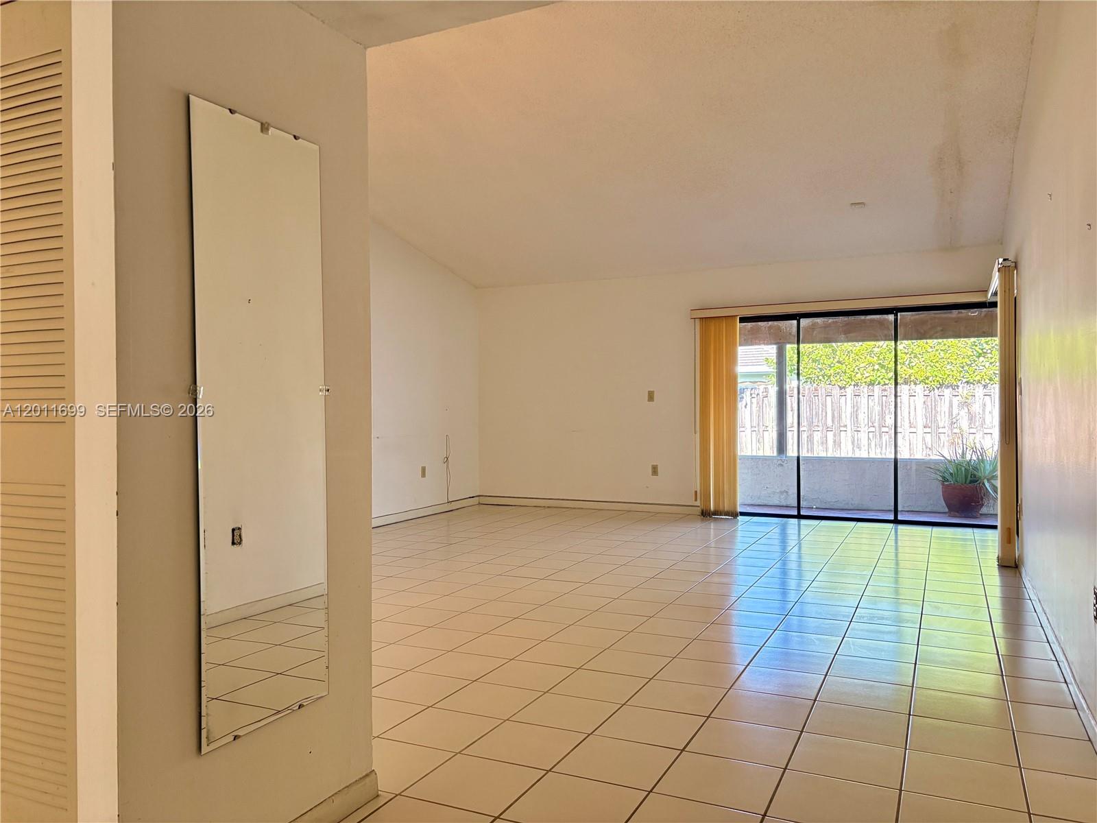 6700 Southwest 104th Court Miami, FL 33173 - Photo 5 of 51