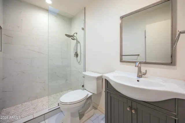 $500,000 | 3072 East Cannon Drive, Phoenix, AZ 85028