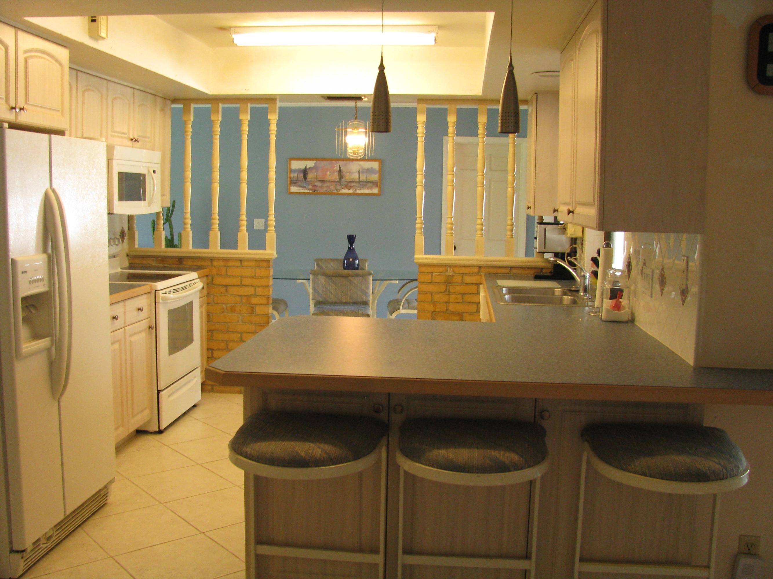 4917 Bimini Road Tequesta, FL 33469 - Photo 20 of 53 Snack bar kitchen