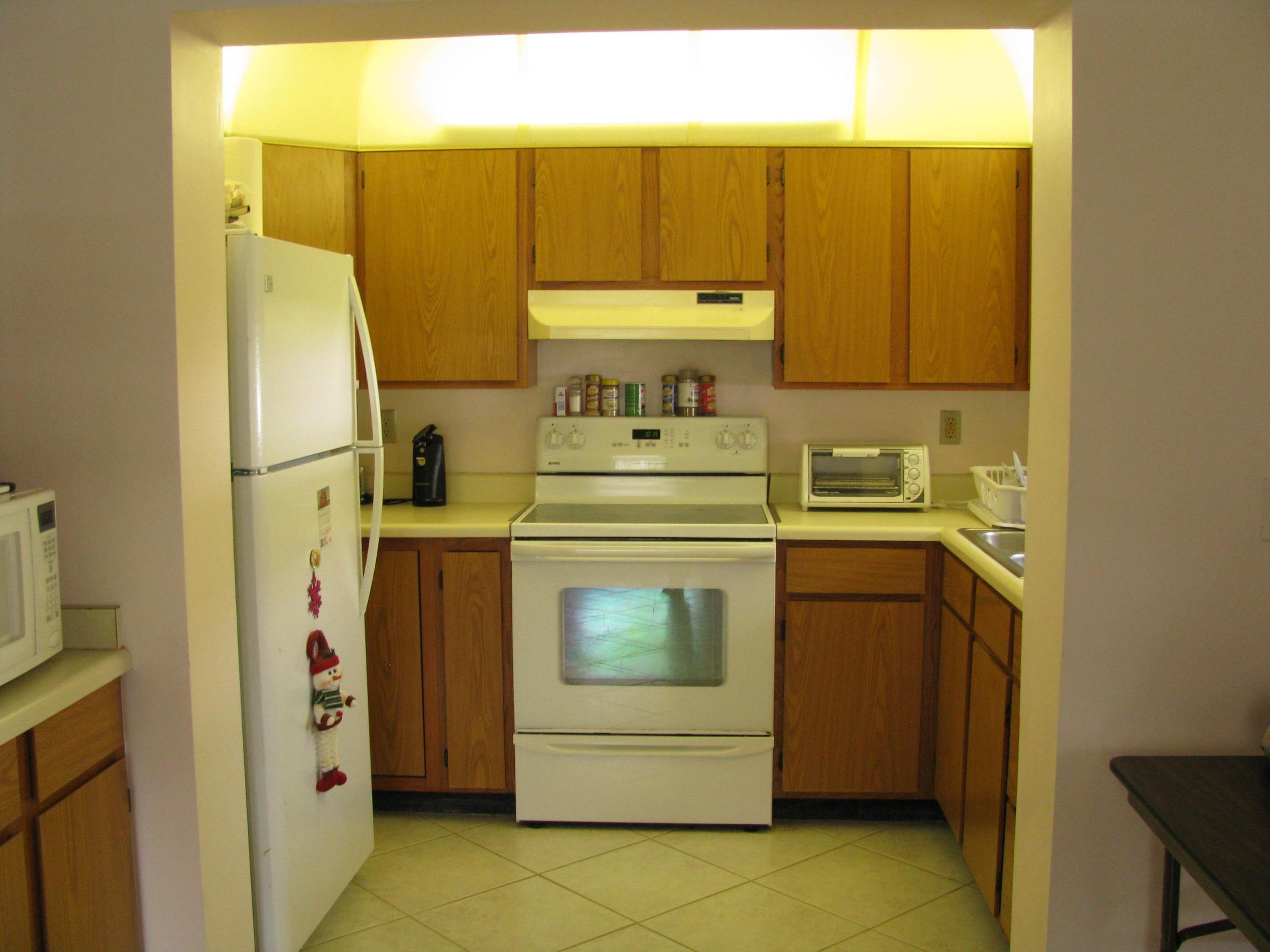 4917 Bimini Road Tequesta, FL 33469 - Photo 26 of 53 guest house kitchen