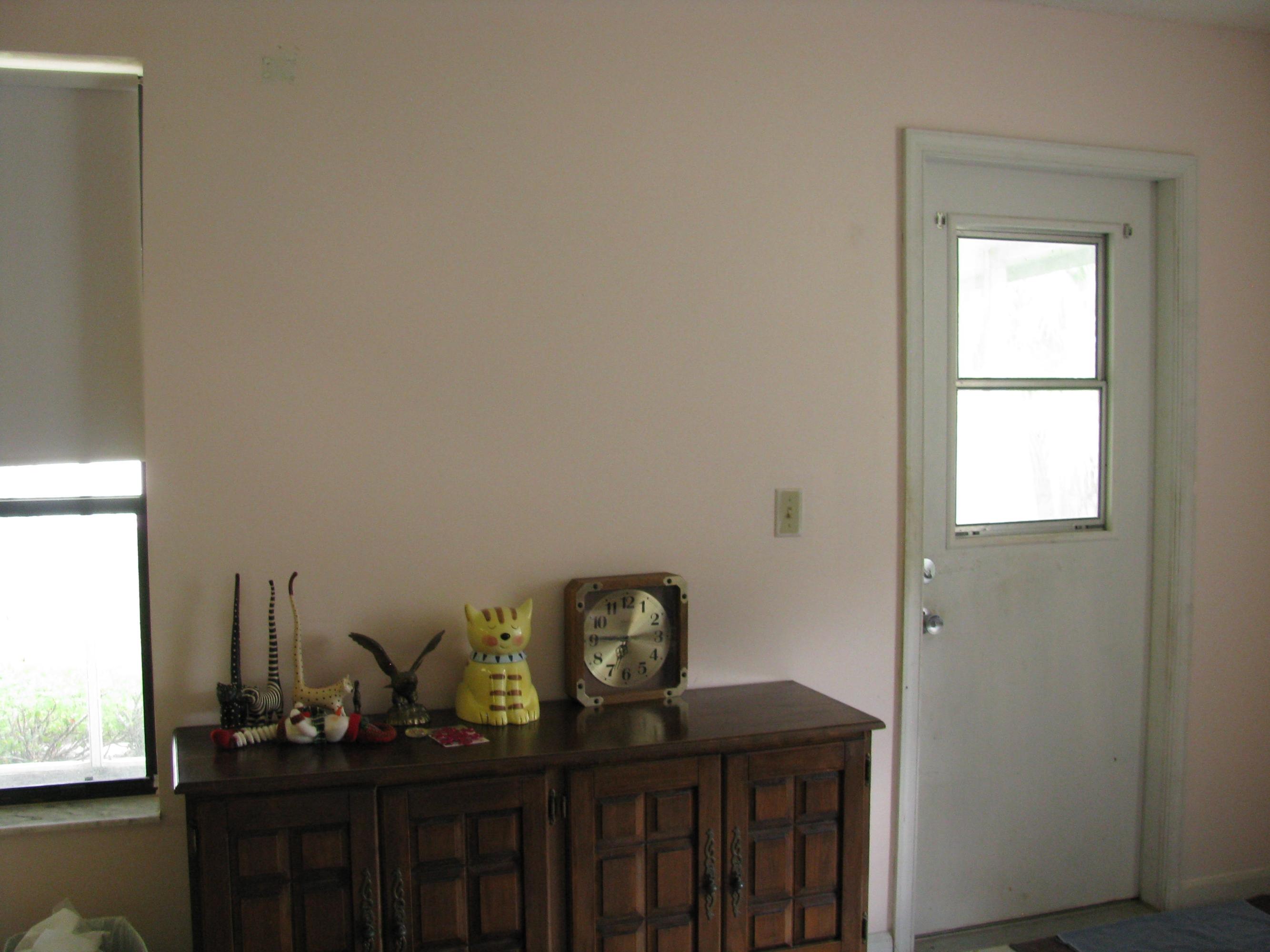 4917 Bimini Road Tequesta, FL 33469 - Photo 29 of 53 guest house great room with entrance
