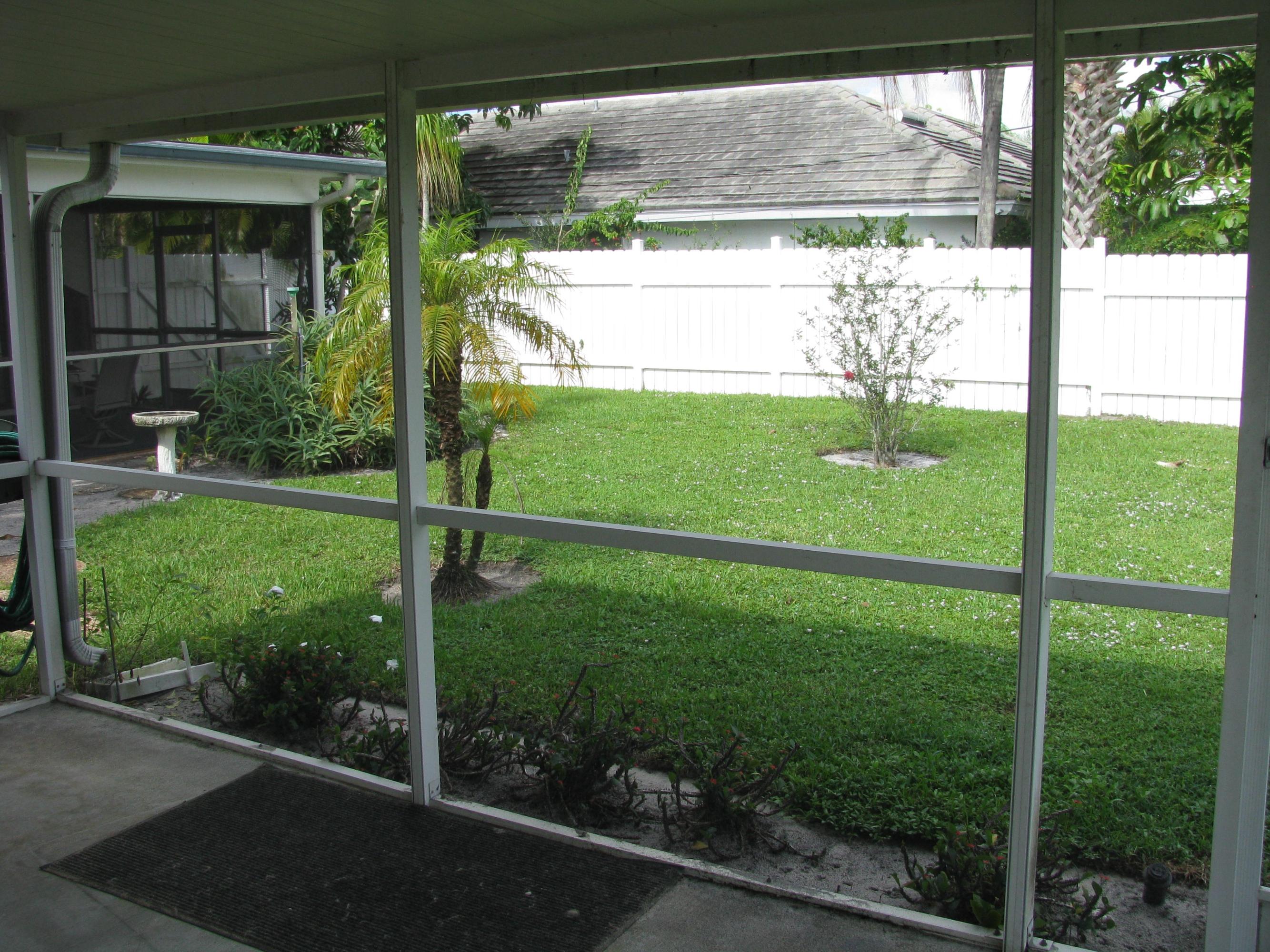 4917 Bimini Road Tequesta, FL 33469 - Photo 33 of 53 guest house patio
