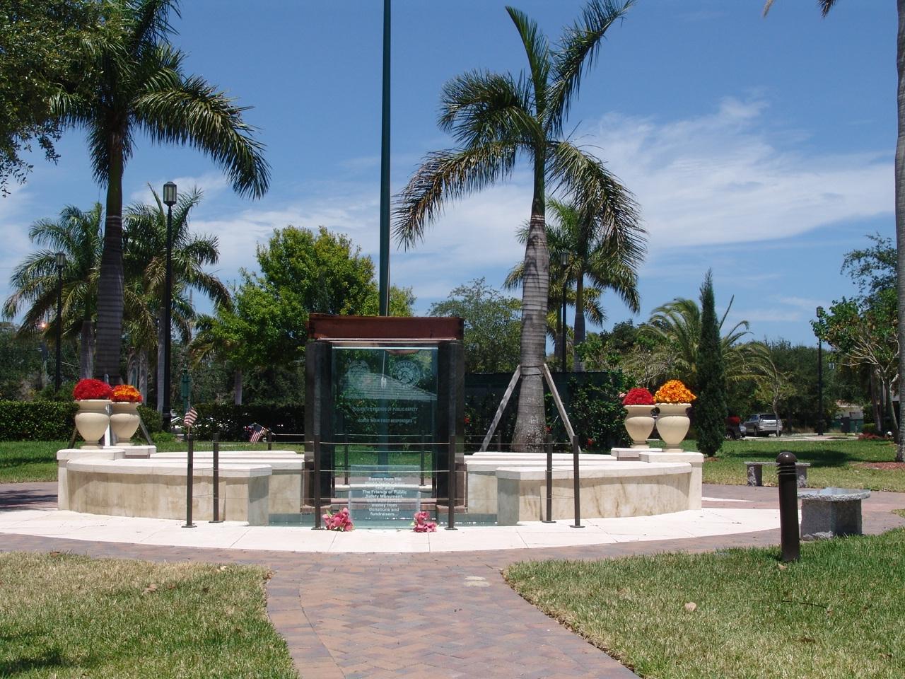 4917 Bimini Road Tequesta, FL 33469 - Photo 36 of 53 911 Memorial Tequesta